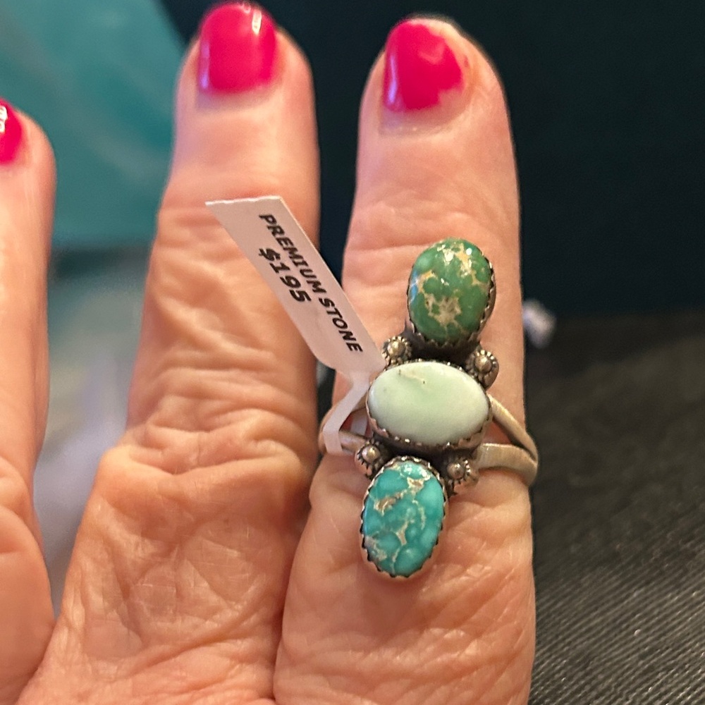 Artisan BOHO crafted‎ Turquoise and Silver Ring size 9